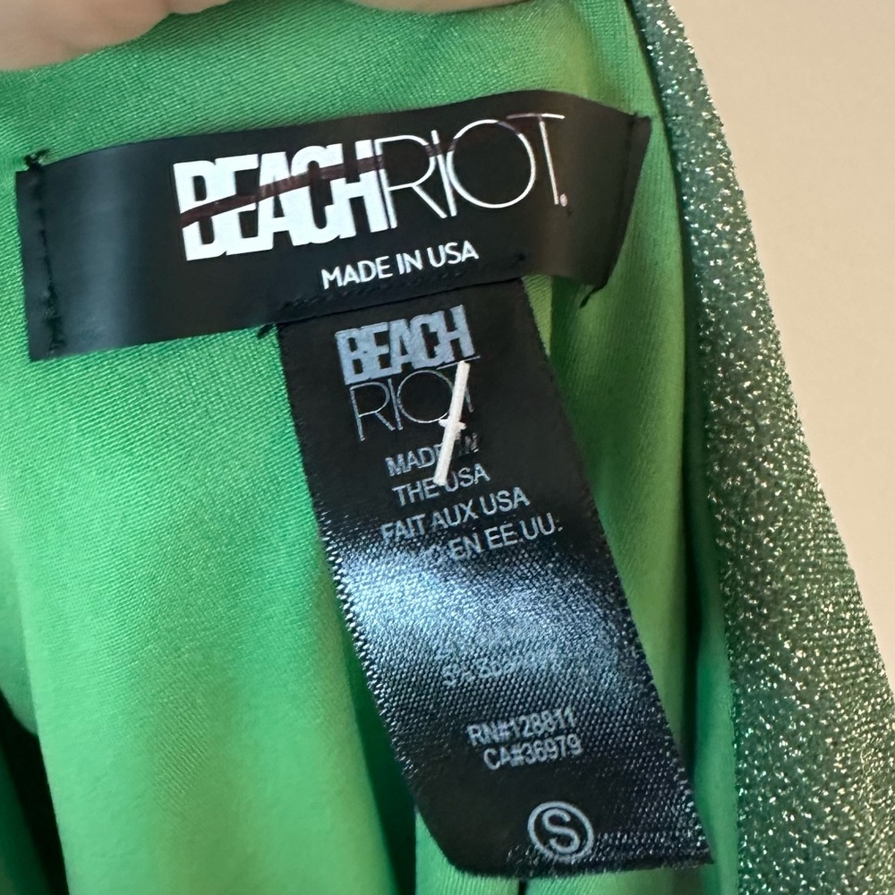 NWOT Beach Riot Celine Shine One-Piece - Picture 6 of 7